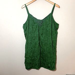 Plus Size Lane Bryant deep green lace eyelet crinkle camisole tank 26/28 boho